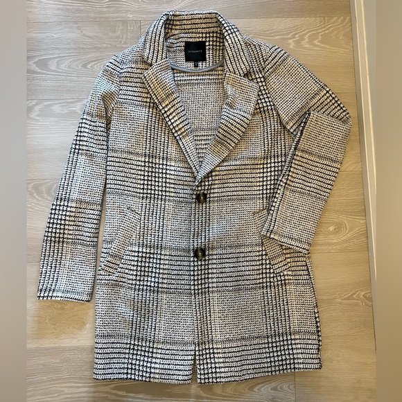 Textured Coat - Picture 3 of 5